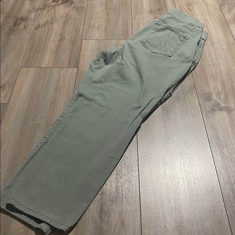 Nine West Sage Pull-On Crop Pants - Picture 3 of 7